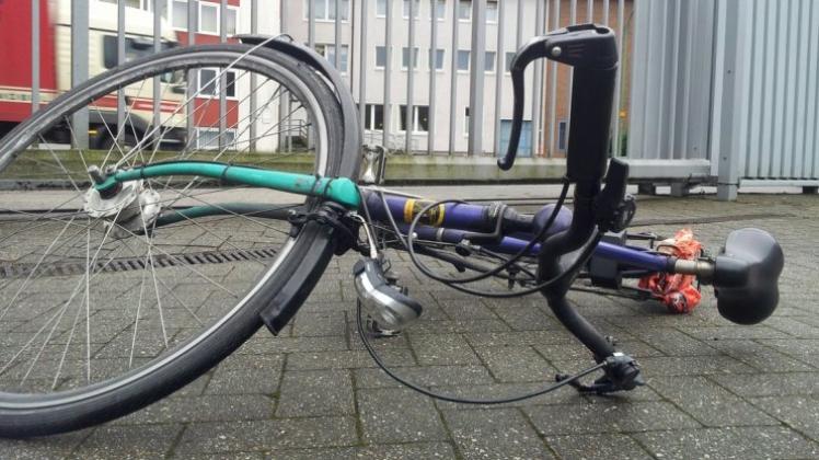 Ein 25-jähriger Radfahrer ist am Mittwoch in Seckenhausen schwer verletzt worden.. Symbolfoto: Michael Schwager