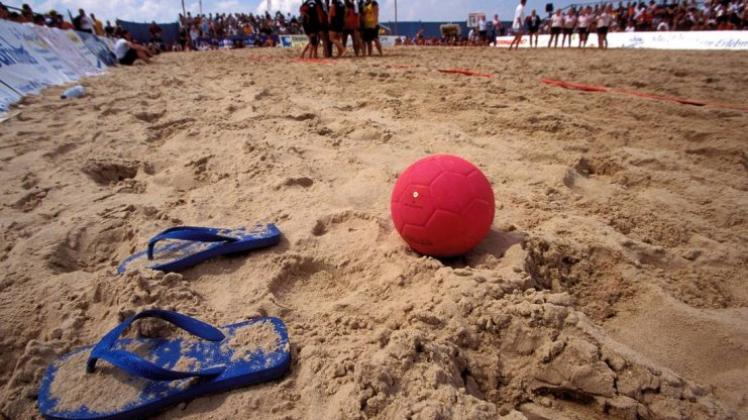 Die „Nordlichter“ haben bei der Beachhandball-DM in Kassel den vierten Platz belegt. Symbolfoto: Imago