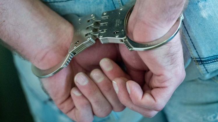 Ein 37-jähriger Mann ist in Bremen am Mittwoch verhaftet worden. Symbolfoto: dpa