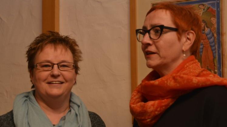 Irene Schlawin (links) bewirbt sich für Pfarrstelle in Ganderkesee. Rechts die geschäftsführende Pastorin Susanne Bruns. 