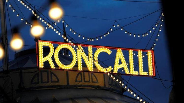 Jede Menge atemberaubende Artistik können Besucher unter dem Roncalli-Zirkusdach erleben. 