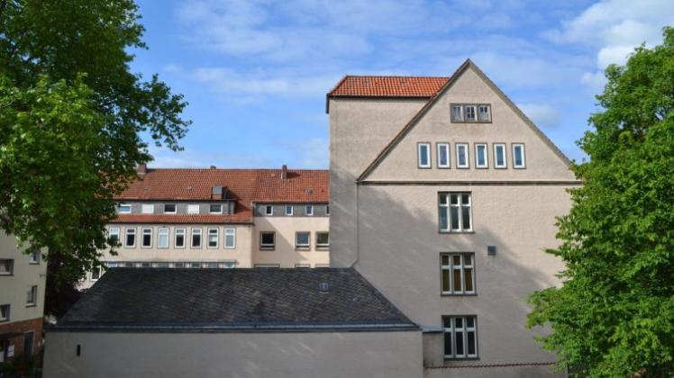Große Teile des St. Josef-Stifts könnten bei einer Zusammenlegung mit dem Klinikum abgerissen werden. Betroffen sind vor allem die alten Gebäudeteile in Richtung Blumenstraße. 