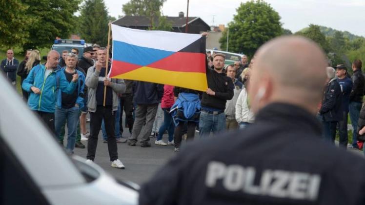 Protest gegen Google-Karte mit | NOZ