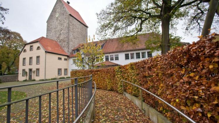Burg Wittlage ist im Besitz der Heilpädagogischen Hilfe Osnabrück. 