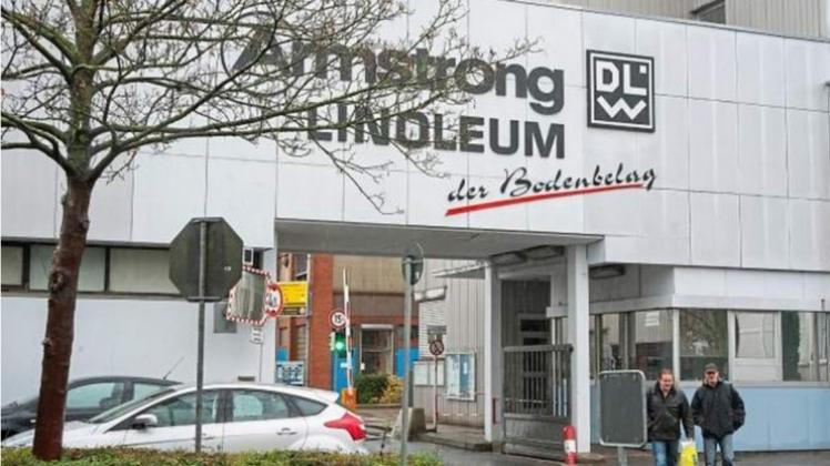 Am Montag endet die Betriebspause im Delmenhorster DLW-Werk. Wie es am Standort weitergeht, ist noch unklar. Ziel ist eine Sanierung des Unternehmens. 