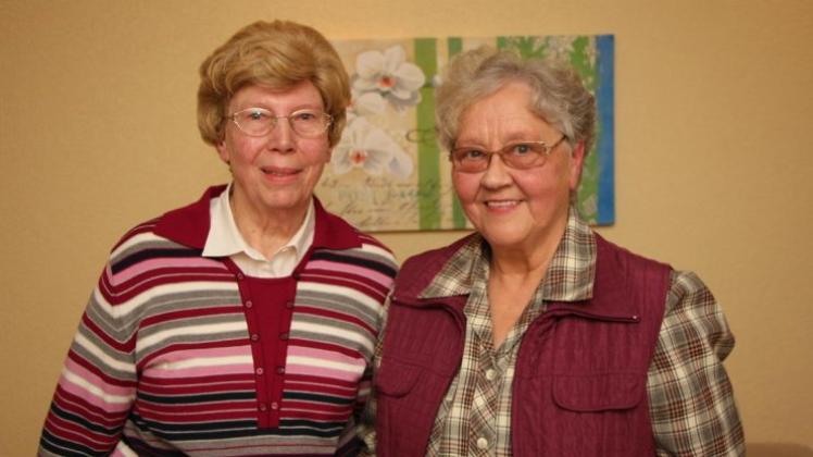 Ohne sie wäre die plattdeutsche Spielschar des MGV Sudenfeld kaum denkbar: Maria Herkenhoff und Monika Waltermann setzen sich seit Jahrzehnten für den Erhalt der ländlichen Sprache ein. 