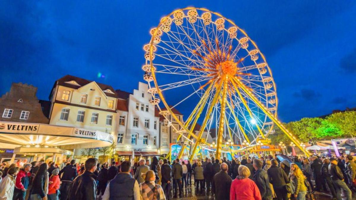  Lingener Altstadtfest: Viele Besucher beim Illustration 