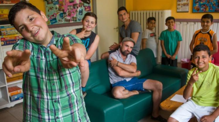 Auch sie proben fleißig für die Nacht der Jugend: „Rappen für Freiheit“ ist ein Projekt im Jugendhaus Wittekindstraße überschrieben. 