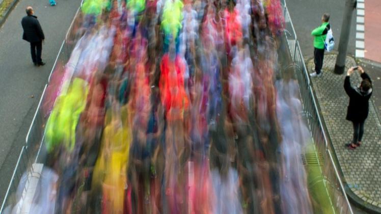 Leichtathleten des Delmenhorster TV und des Lauftreffs Ganderkesee waren mit ihren Leistungen beim swb-Marathon 2015 zufrieden. Symbolfoto: dpa/Marius Becker