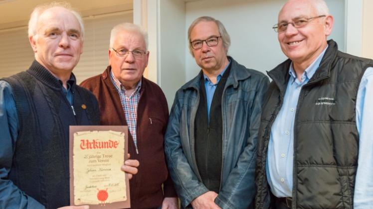 Der neue Vorstand: (v.l.): Johann Kämena, Wilfried Witte, Herbert Biese, und Herbert Tönjes. 