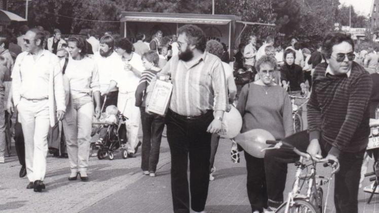 dk-Nostalgiefoto: Das Herbstfest 1985 in Bookholzberg war gut besucht. 