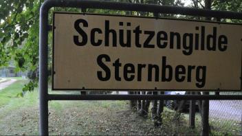Schild am Platz der Schützengilde in Sternberg