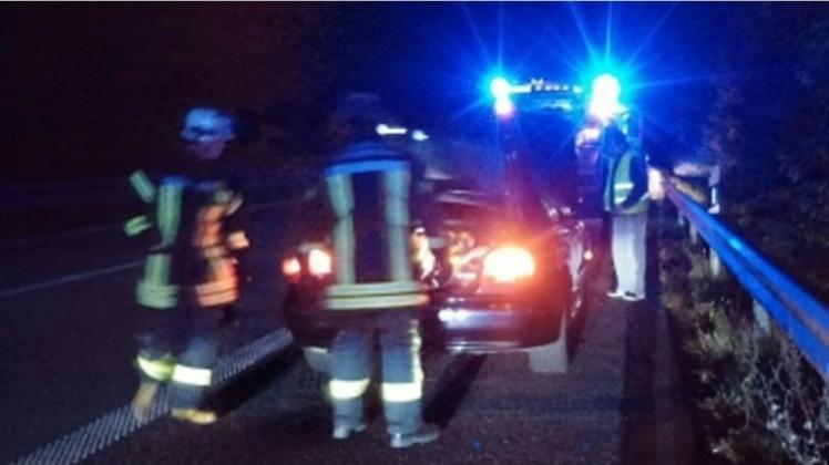 Am Mittwochabend um 20.41 Uhr wurde die Freiwillige Feuerwehr Altmoorhausen zu einem Autobrand auf die Autobahn 28 gerufen. 