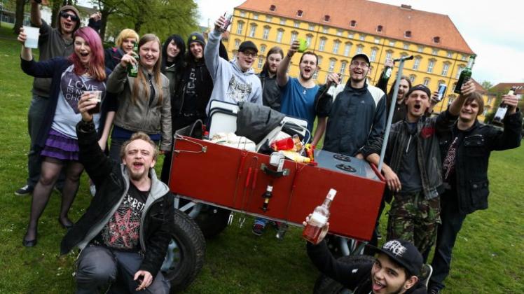 So sieht es aus: Osnabrücker haben einen „penetranten Hang zum gemeinsamen Rumlungern im öffentlichen Raum...“   