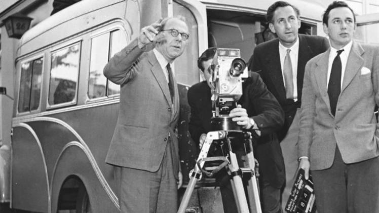 1953 dokumentierte eine Filmcrew von Warner Bros. den Fortschritt der hiesigen Genossenschaften. Fotos (2): Genossenschaftsverband Weser-Ems