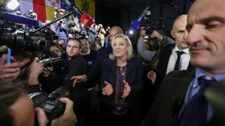 Vor einer Woche noch strahlender Sieger, müssen sich Frankreichs Rechtsextreme nun geschlagen geben. Die Partei von Marine Le Pen kann keine Region für sich gewinnen. 