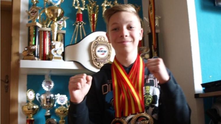 Ehrgeizig: Zwei Gold-, eine Silber- und eine Bronzemedaille hat Kickbox-Weltmeister Marlon Schütze vom letzten Wettkampf mitgebracht. 