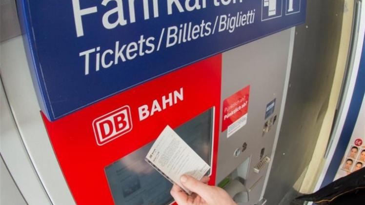 Fahrkartenautomat der Deutschen Bahn. 
