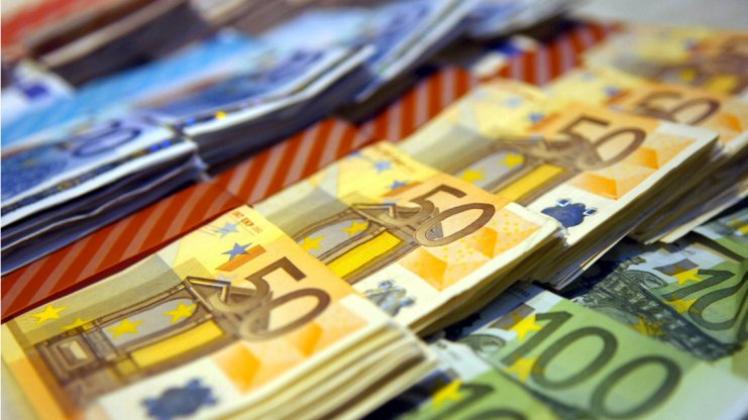 Zusätzliche Ausgaben haben eine 2,8-Millionen-Euro-Lücke in den Delmenhorster Etat gerissen. Jetzt muss ein Nachtraghaushalt her. Symbolfoto: Colourbox