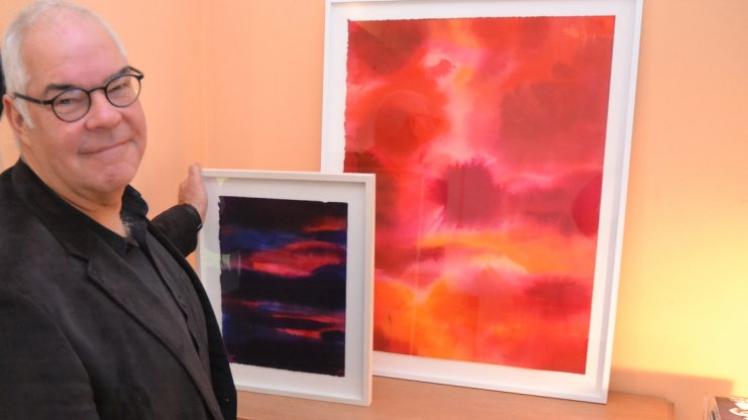 Udo Rathkes Werke werden ab 1. November 2015 in der Ausstellung „Inferno“ in der Klostermühle in Hude zu sehen sein. Organisiert hat die Ausstellung Galerist Frank L. Giesen (links). 