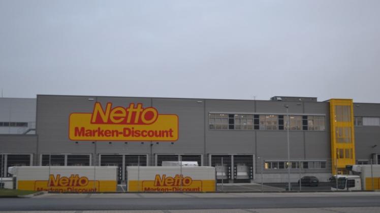 Die Ansiedlung des Logistikers Netto hat 2014 rund 300 Vollzeitarbeitsplätze gebracht. Insgesamt wurden von den Unternehmen 382 Arbeitsplätze geschaffen. Die Ansiedlung des Logistikers Netto hat 2014 rund 300 Vollzeitarbeitsplätze gebracht. Insgesamt wurden von den Unternehmen 382 Arbeitsplätze geschaffen.