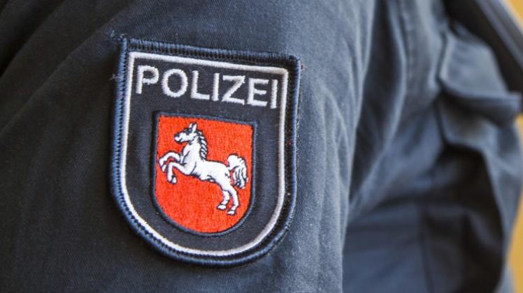 Die Polizei ermittelt wegen einer Unfallflucht in Delmenhorst. Symbolfoto: Michael Gründel Die Polizei ermittelt wegen einer Unfallflucht in Delmenhorst. Symbolfoto: Michael Gründel