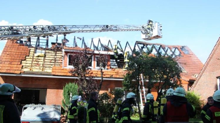 Die Ursache für das Feuer in einem Einfamilienhaus in Wardenburg ist jetzt bekannt: Es handelte sich um einen Schwelbrand in einer elektrischen Anlage. 