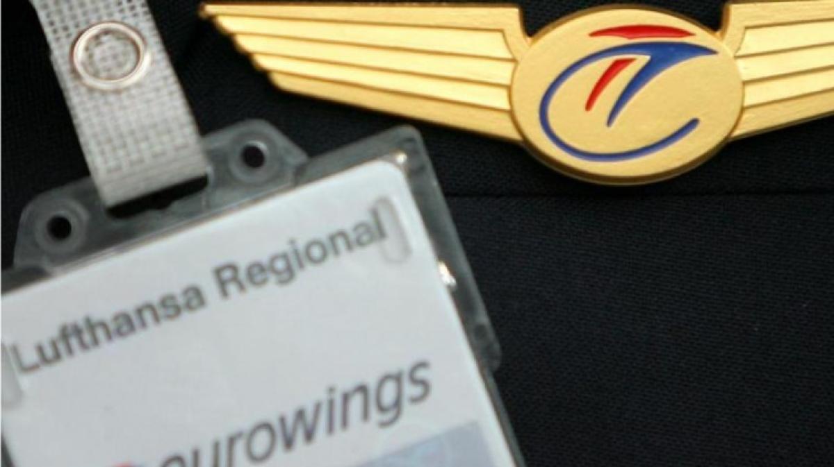 Condor Zeichen Eurowings macht Air Berlin und Condor