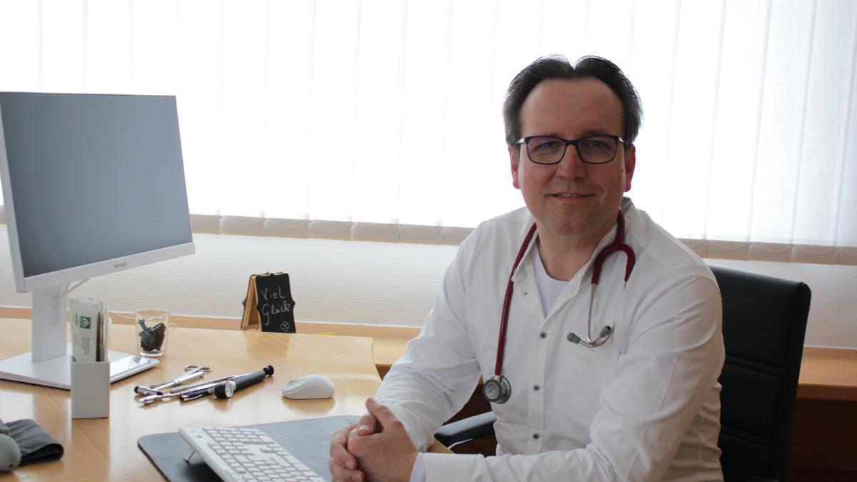 Hausarzt Dr. Heiko Köster startet seine Praxis in Ankum