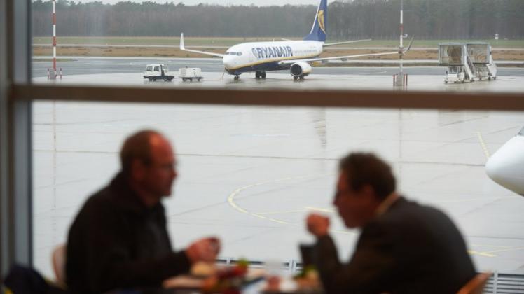 Der erste Schritt zur Entschuldung des Flughafens Münster/Osnabrück ist gesetzt: die Gesellschafter gewähren ein Darlehen über 16,8 Millionen Euro. 