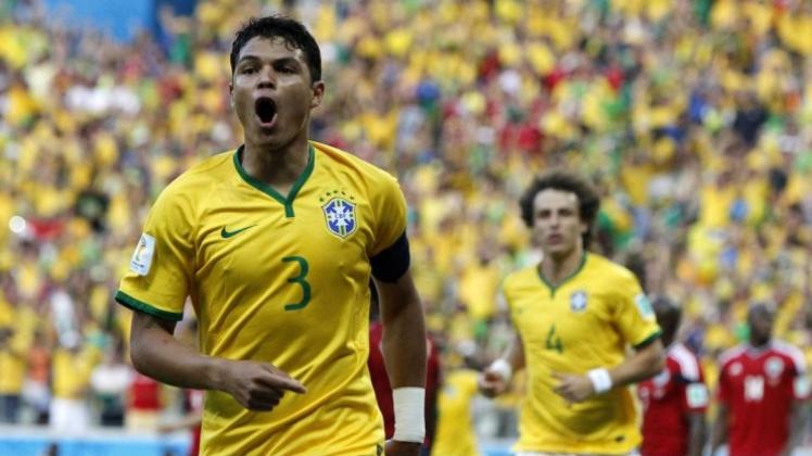 Der tragische Held Thiago Silva (l.) erzielte das 1:0, muss aber gegen Deutschland gesperrt zusehen. 
