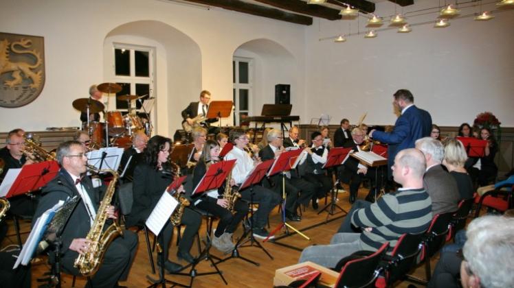 Mit einem Streifzug durch Skandinavien begann das Orchester des Musikvereins „Altes Amt Lemförde“ sein Winterkonzert. 
