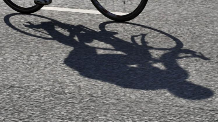 Rund 2000 holländische Rennradler sind am Sonntag über die Straßen am Teutoburger Wald gefahren. Nicht alle Anwohner waren mit dem Treiben einverstanden. Archiv-