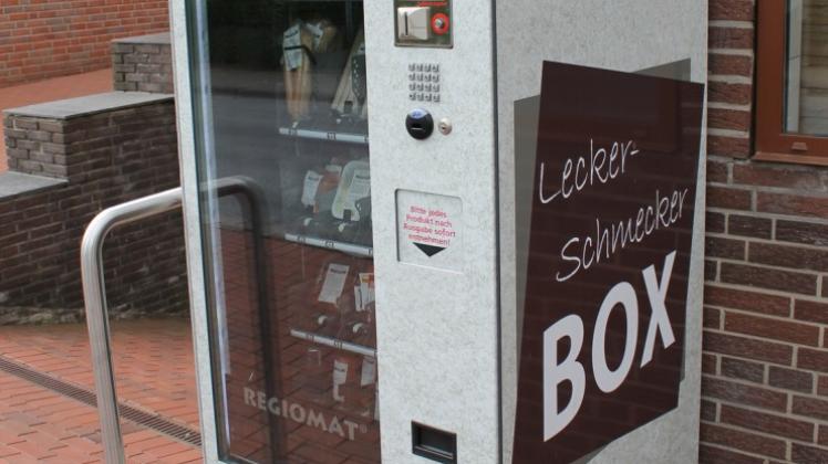 Im Sommer der Renner: Der Automat mit Grillutensilien in Hagen ist im Landkreis immer noch eine Rarität. Im Sommer der Renner: Der Automat mit Grillutensilien in Hagen ist im Landkreis immer noch eine Rarität.