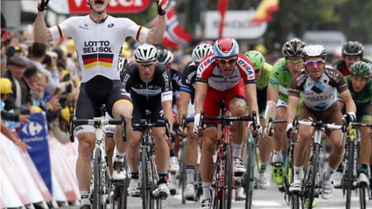 André Greipel (l) gewann die sechste Etappe der diesjährigen Tour de France. Foto: Kim Ludbrook