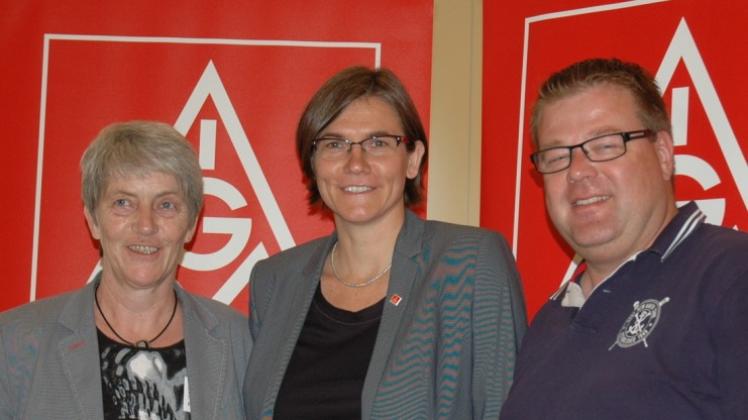 Bilanzierten die Betriebsratswahlen: Evelyn Gerdes (l.), Christiane Benner und Thomas Gelder. 