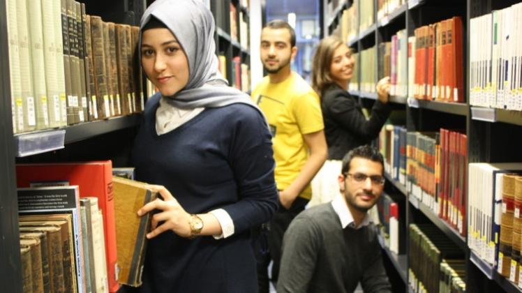 64 muslimische Stipendiaten werden von dem neuen Begabtenförderungswerk Avicenna gefördert. 