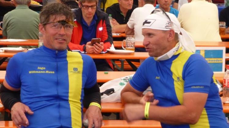 Alb-Extremisten: Ingo Willmann-Russ aus Ledde (links) und Jörg Mahnke aus Ibbenbüren fuhren 686 Kilometer per Rad an, um dann die große Schleife zu drehen.