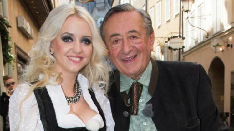 Richard «Mörtel» Lugner und Cathy Schmitz feiern Verlobung. Richard «Mörtel» Lugner und Cathy Schmitz feiern Verlobung.