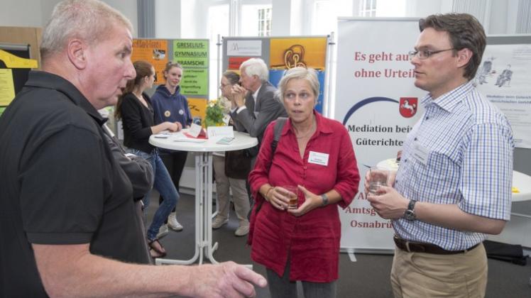 Vermitteln in Konflikten: Im Osnabrücker Rathaus stellten Mediatoren ihre Arbeit vor. 