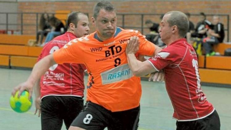 Mit großem Einsatz auf Platz drei: Werner Dörgeloh holte mit der HSG Grüppenbühren/Bookholzberg bisher 15:7 Punkte. Foto: Rolf Tobis Mit großem Einsatz auf Platz drei: Werner Dörgeloh holte mit der HSG Grüppenbühren/Bookholzberg bisher 15:7 Punkte. Foto: Rolf Tobis
