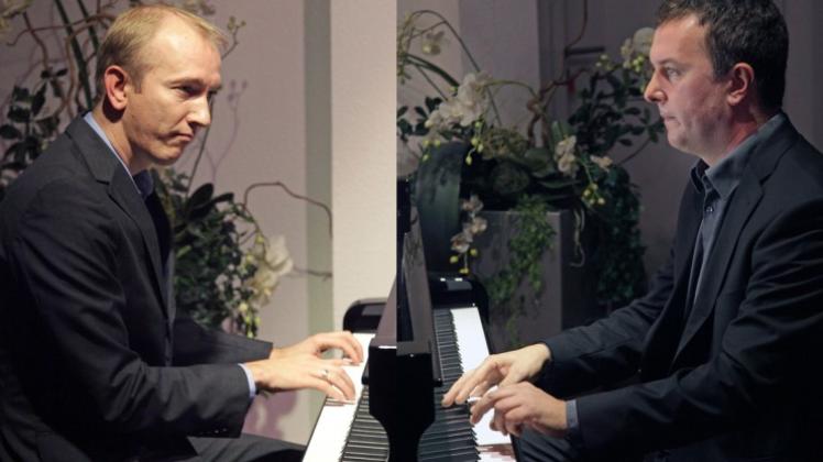 Das Duo Chris Hopkins &amp; Bernd Lhotzky ließ im Pianohaus Kemp ihre Finger über die Tasten fliegen. 