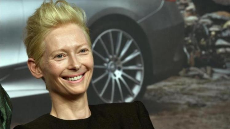 Tilda Swinton häuft nichts an. Tilda Swinton häuft nichts an.