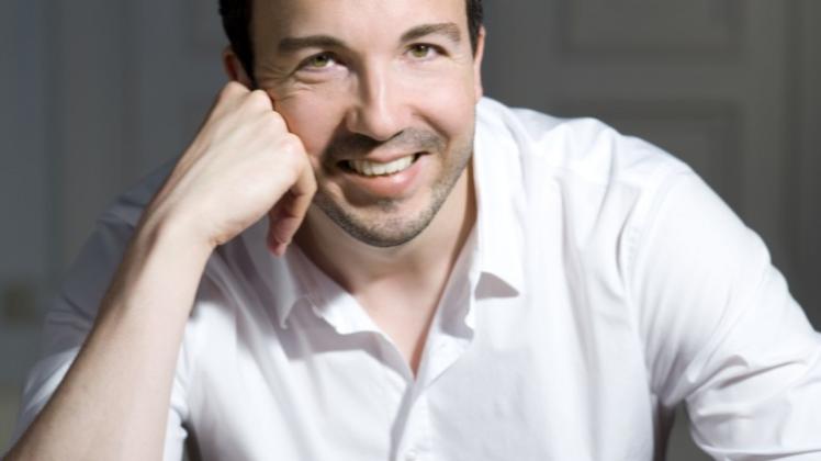 Sänger Samuel Schürmann feiert in Osnabrück NOZ