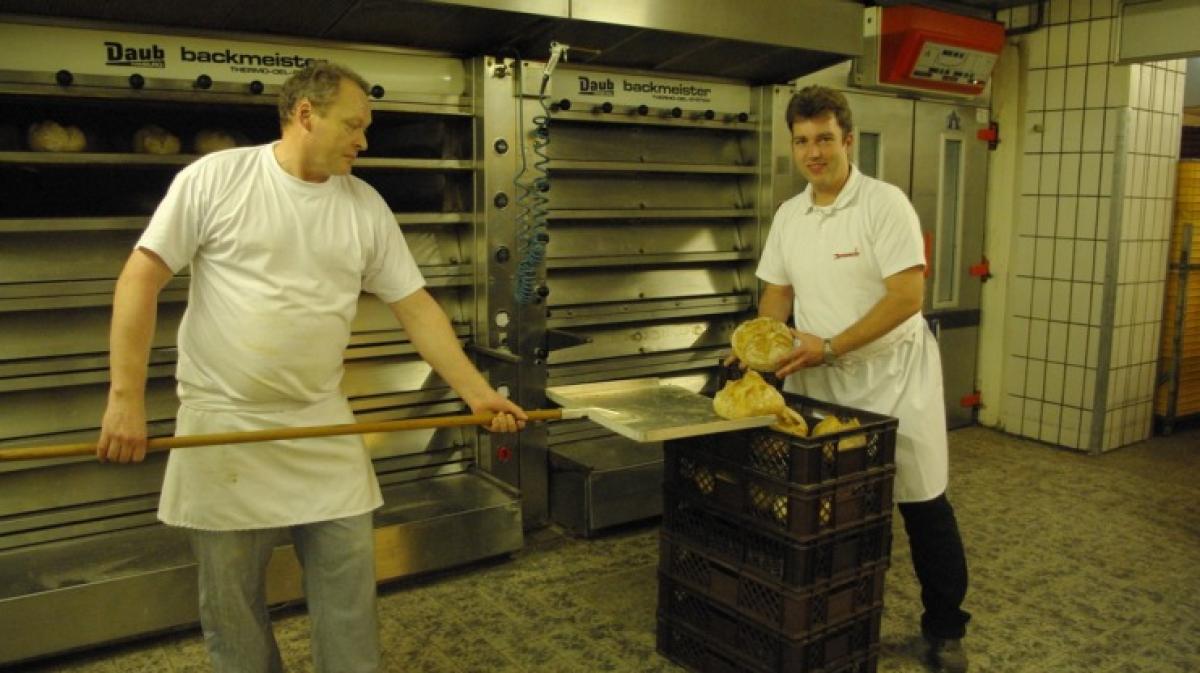 Berelsmann Gmbh Alfred Bäckerei Und Konditorei Jörg Berelsmann führt die Traditionsbäckerei in