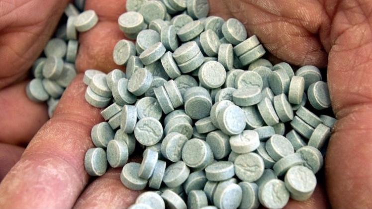 10.000 Tabletten Ecstasy mit einem Schwarzmarktwert von etwa 80.000 Euro konnte die Bundespolizei in Bad Bentheim sicherstellen. Symbolbild: dpa.