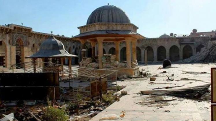 Kulturelle Stätten sind in Teilen und auch komplett beschädigt. Fotos: Unesco
