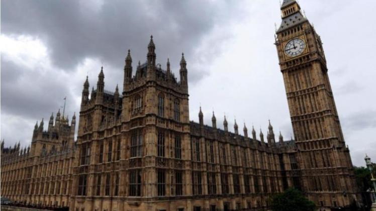 Im Skandal um angeblichen Kindesmissbrauch durch britische Parlamentarier in den 80er Jahren gibt es täglich neue Enthüllungen. 