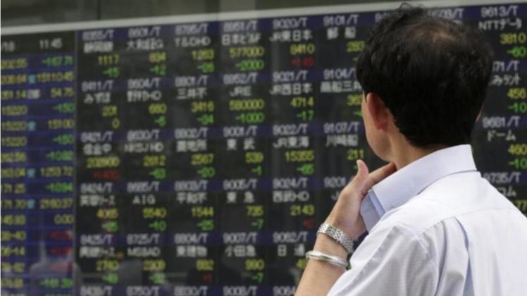 Nervösität an den Märkten: In Tokio schloss der Nikkei-225-Index am Freitag 1,01 Prozent tiefer. Foto: Kimimasa Mayama