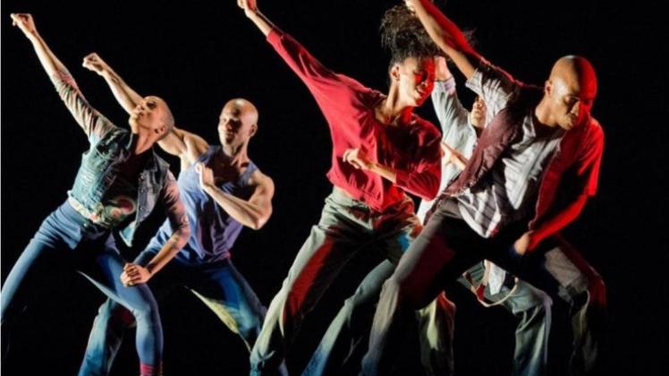 Tänzer der Alvin Ailey - American Dance Theater aus den USA proben das Stück «Home». 